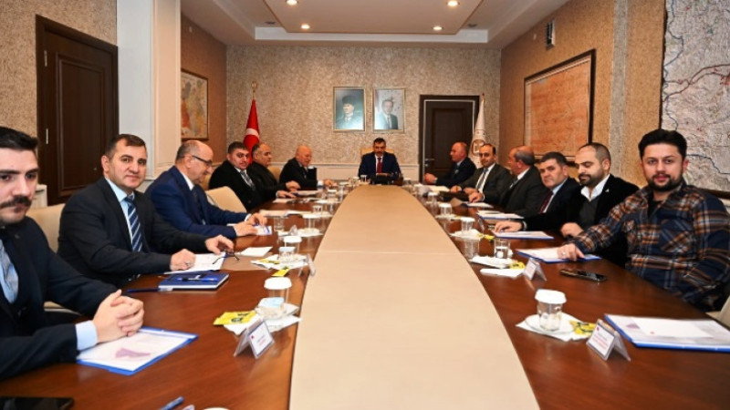 2. OSB heyeti Vali Çiftçi başkanlığında toplandı