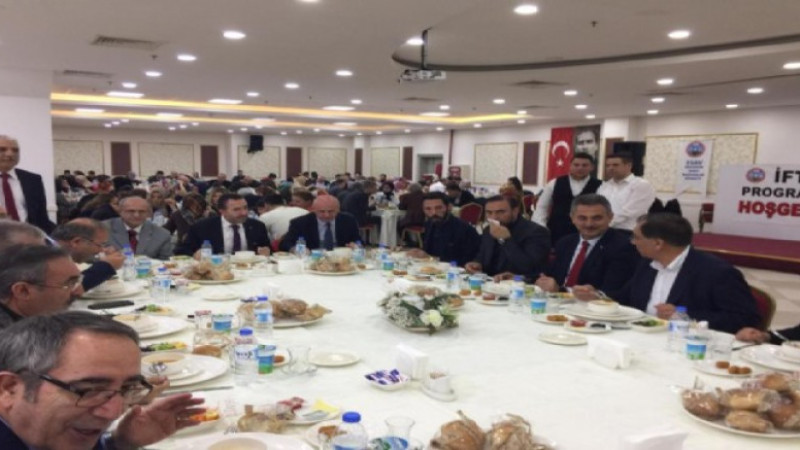 Ankara'da Dadaşlar iftarda buluştu