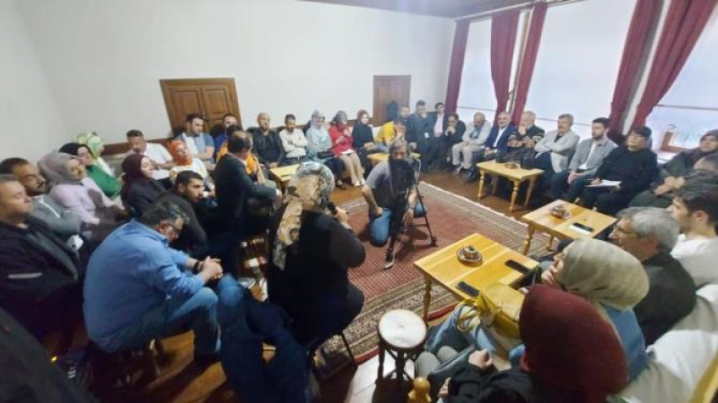 Necip Fazıl şiirleri ERGES Konağı'nda seslendirildi