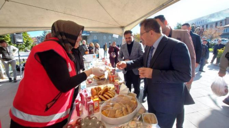 Gönüllü annelerden, hayırlı faaliyet