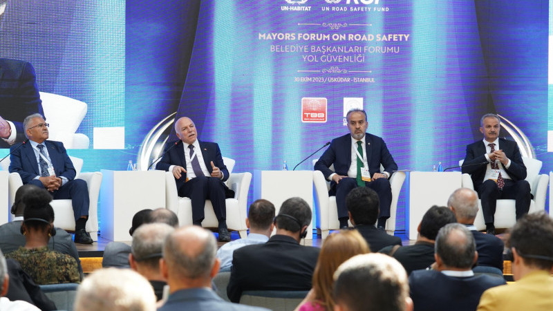Başkan Sekmen BM Dünya Şehirler Günü Zirvesi'nde konuştu