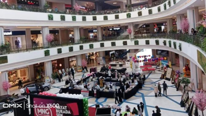 “Gazze’ye Yardım Çarşısı”ndan 800 bin TL toplandı