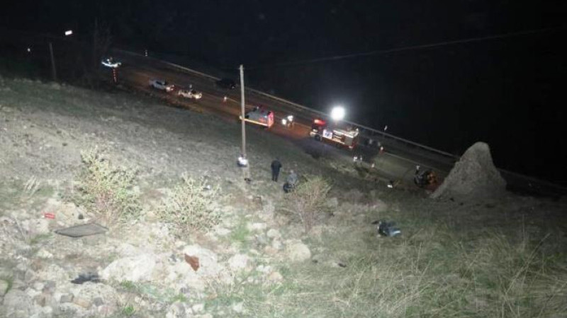 Feci kazada 3 kişi hayatını kaybetti, 2 kişi de yaralandı