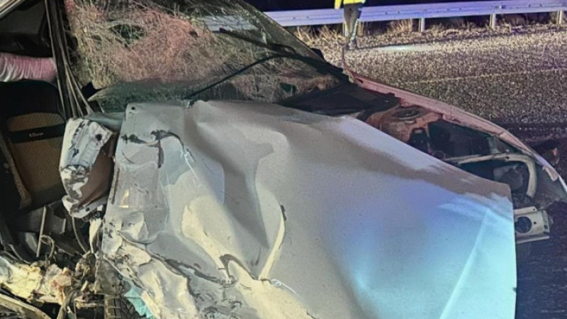 Horasan'da trafik kazası: 1 ölü 2 yaralı