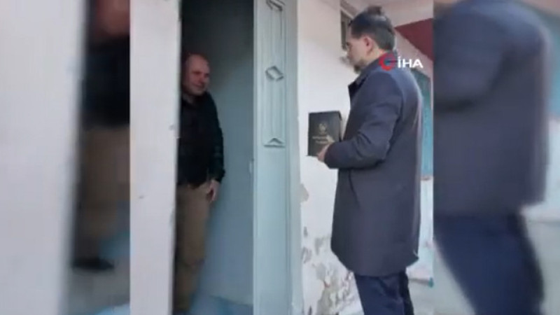 Başkan Uçar'dan mesai arkadaşlarına iftarlık jesti