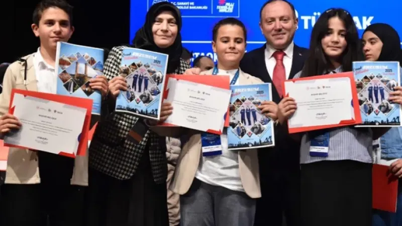 Erzurumlu öğrenciler Bölge Birincisi oldu