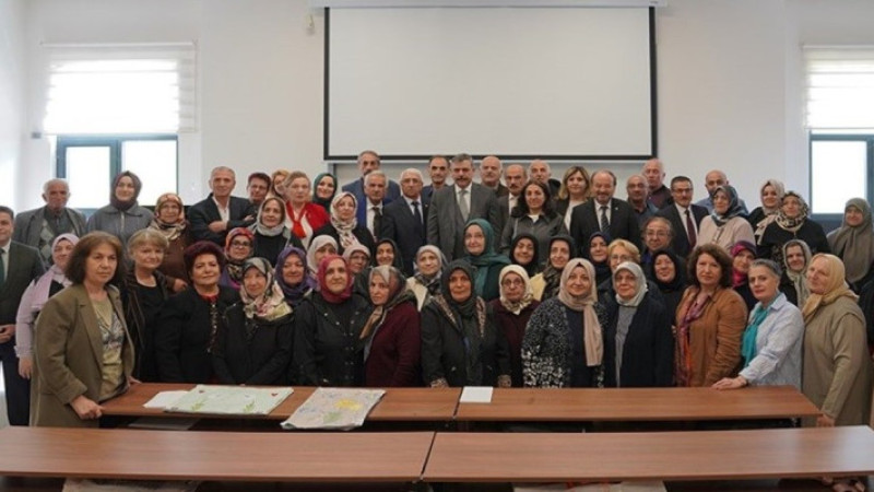 Tazelenme Üniversitesi dersini Vali Çiftçi ile işledi
