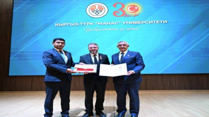 Prof. Dr. Hasan Türkez’e Onur Madalyası