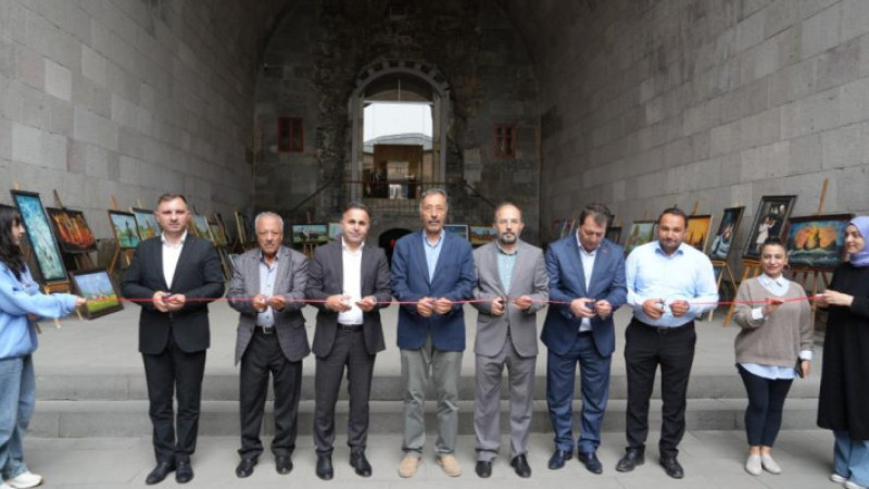 Fesih Özyurt 15'inci kişisel sergisini açtı