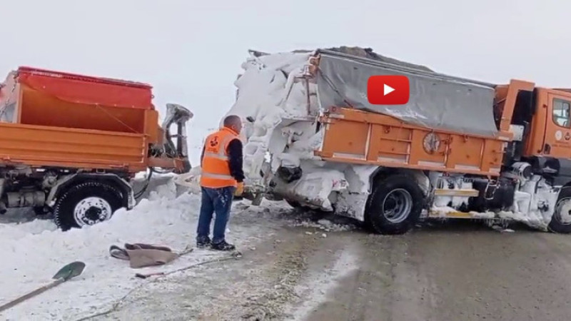 Palandöken geçidinde karla mücadele