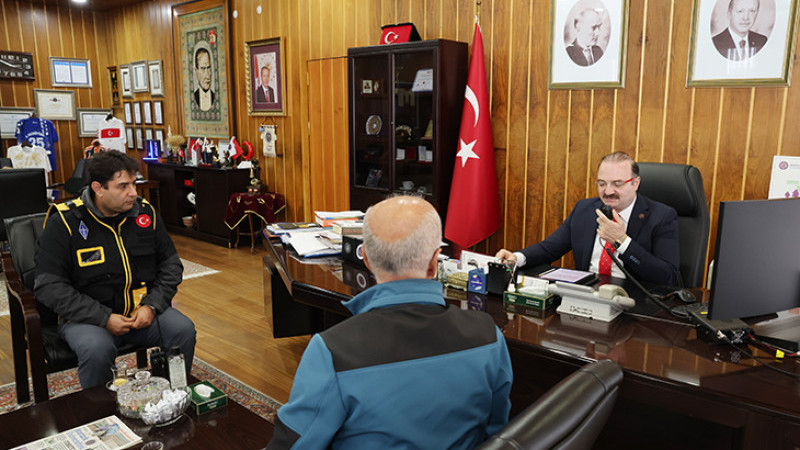 ATAUNİ 100 kilometrelik alanda telsizle haberleşebiliyor