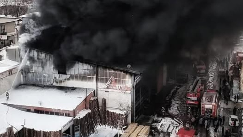 Patlamada tablo ağırlaştı: 2 ölü 6 yaralı var