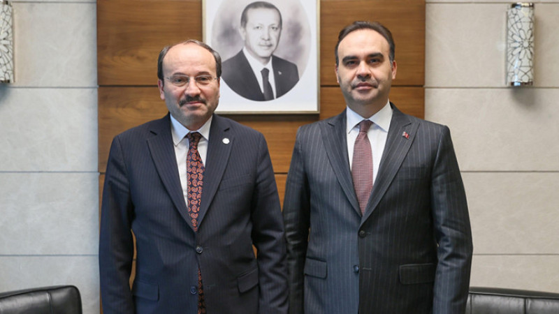 Erzurum'da Çip Üretimini Görüştüler