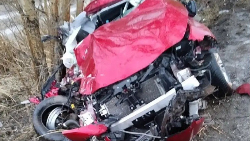 Erzurum Pasinler'de feci kaza; 2 ölü, 5 yaralı