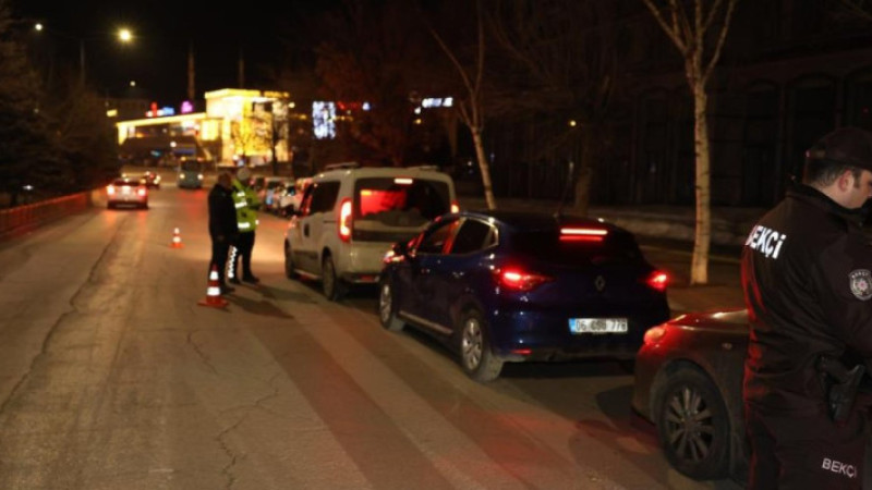 Erzurum polisi suç ve suçlulara nefes aldırmıyor
