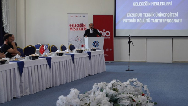 O bölümden Türkiye'de 3 tane var, biride ETÜ'de