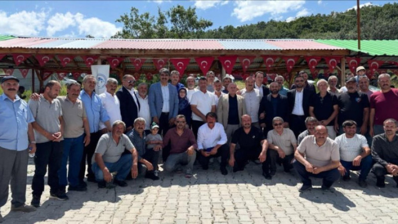 Koşapınarlılar geleneksel yaz festivalinde buluştu