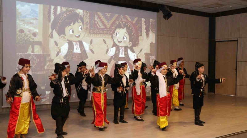 Oltu’da İlköğretim Haftası coşkuyla kutlandı