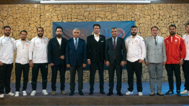 Erzurum’da 1.920 öğrenci curling ile tanışacak!